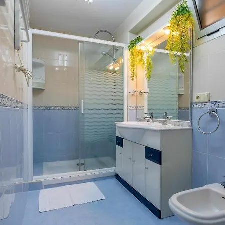 Inftour Fleming Apartment *