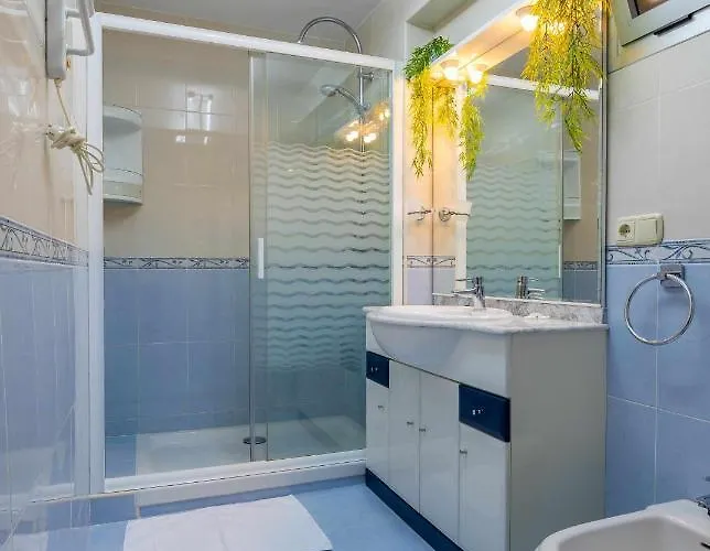 Inftour Fleming Apartment *